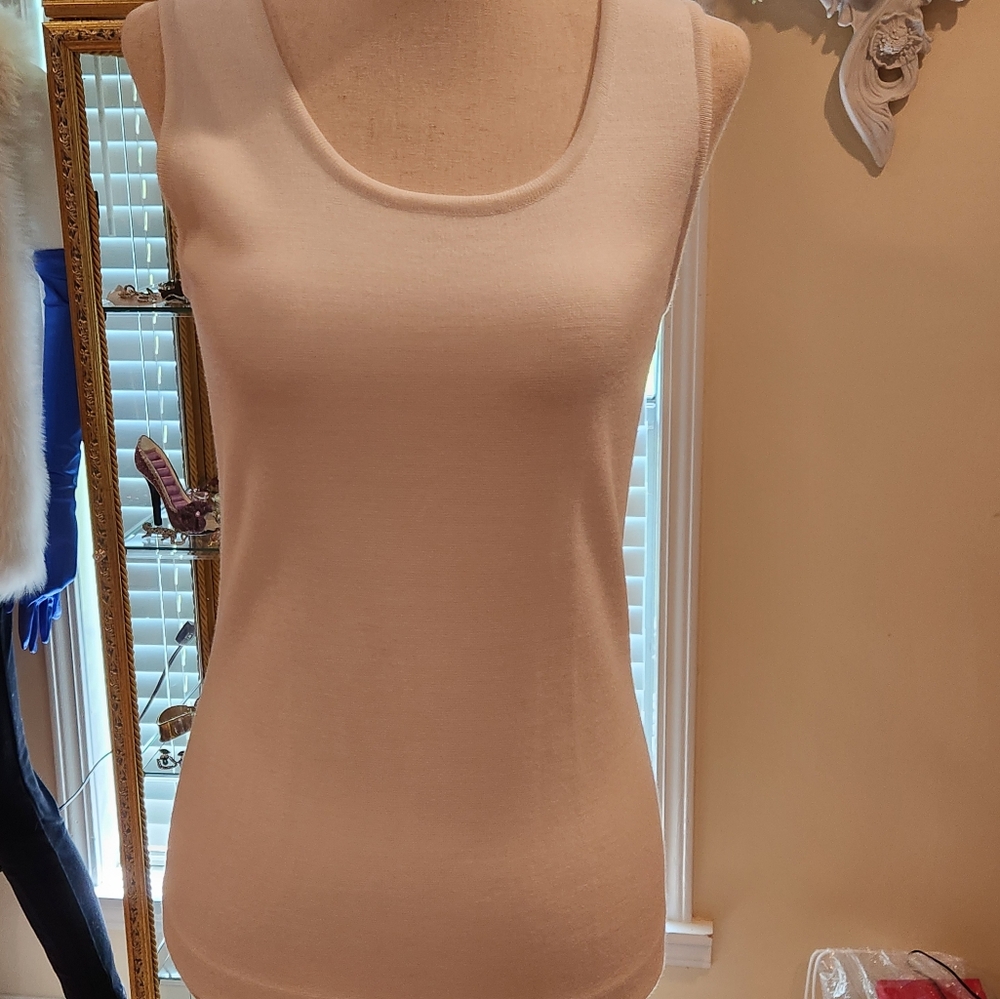 St. John Caviar Petite 4 Off White Tank Top